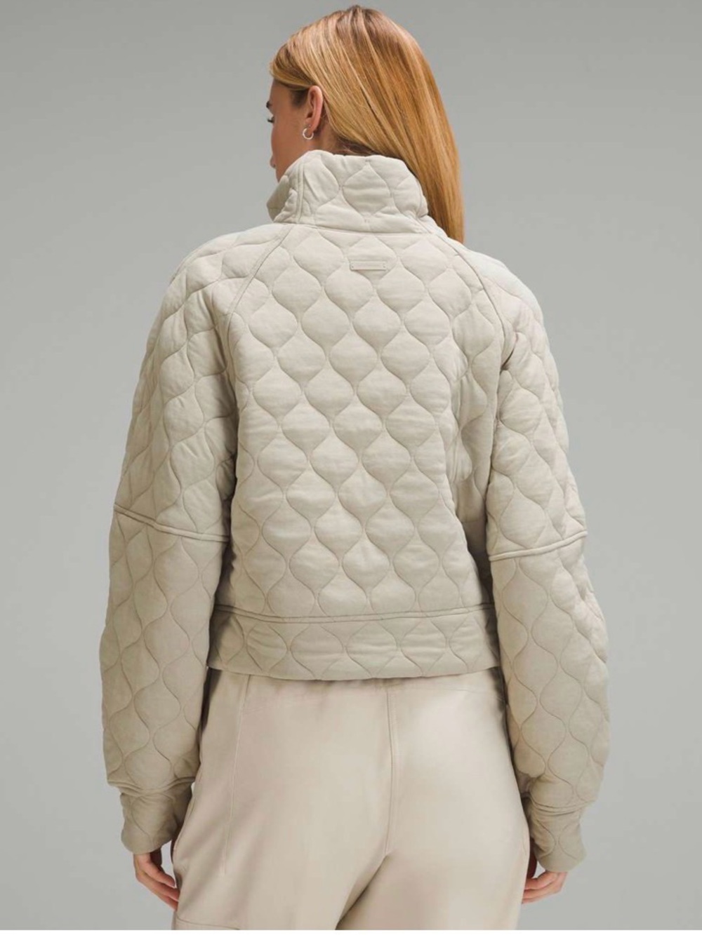 Lululemon Scuba Oversized Quilted Half Zip
Riverstone - Picture 2 of 13